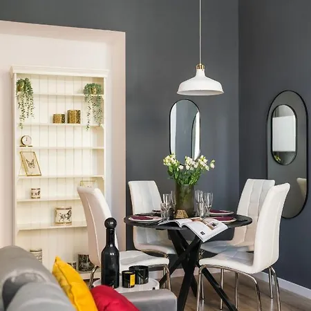 Rapartment 2 *